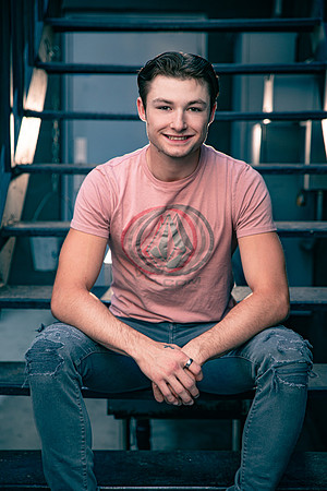 ConnorSenior-19